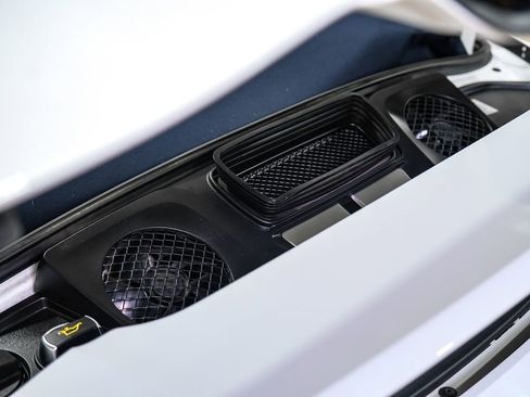 Used 2017 Porsche 911 Carrera image 42