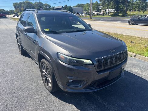 Used 2019 Jeep Cherokee High Altitude AWD/4WD image 3