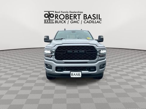 Used 2023 RAM 2500 Big Horn w/ Level 2 Equipment Group AWD/4WD image 3