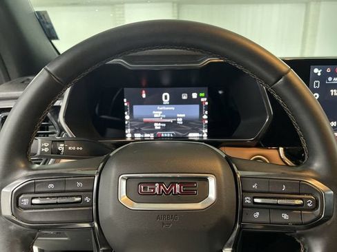 Certified 2023 GMC Canyon AT4 w/ AT4 Premium Package AWD/4WD image 11