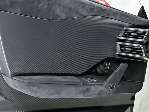 Used 2020 Ford GT Carbon Series RWD image 34
