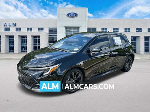 Used 2026 Toyota Corolla XSE FWD image 1