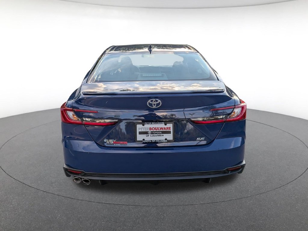 Used 2026 Toyota Camry SE FWD image 5