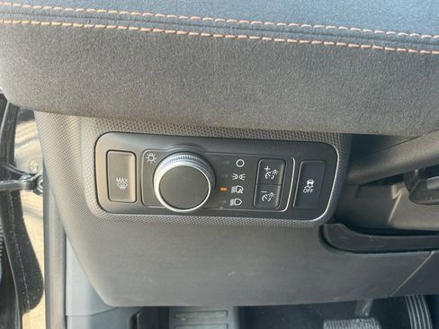 Used 2021 Ford Mustang Mach-E GT image 18