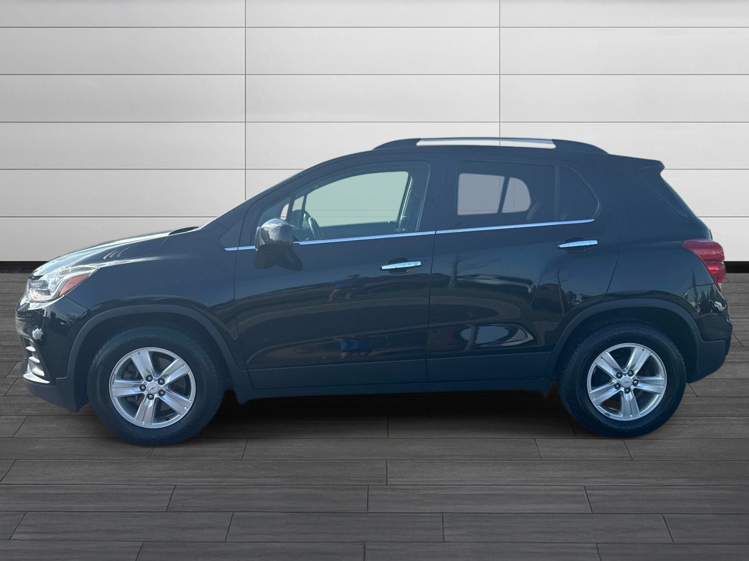Used 2020 Chevrolet Trax LT w/ LT Convenience Package FWD image 9