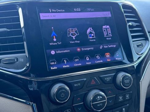 Used 2019 Jeep Grand Cherokee Limited image 26