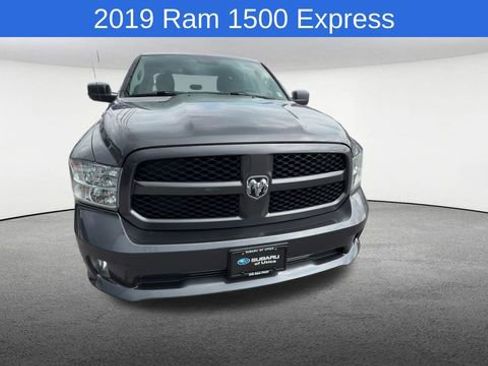 Used 2019 RAM 1500 Express w/ Express Value Package AWD/4WD image 3
