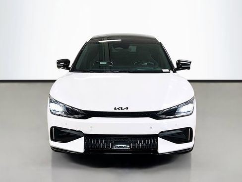 Certified 2023 Kia EV6 GT AWD/4WD image 2