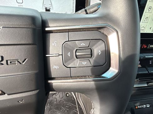 New 2025 GMC Hummer EV 3X w/ Extreme Off-Road Package image 17