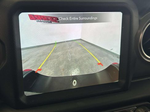 Used 2022 Jeep Gladiator Rubicon AWD/4WD image 29