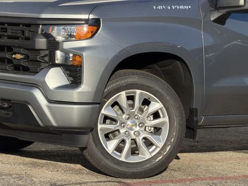 New 2026 Chevrolet Silverado 1500 Custom RWD image 8