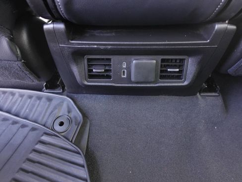 Used 2024 GMC Sierra 1500 Elevation image 36