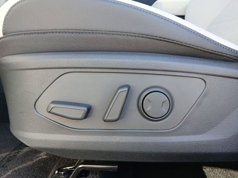 New 2026 Kia Sportage SX Prestige image 16