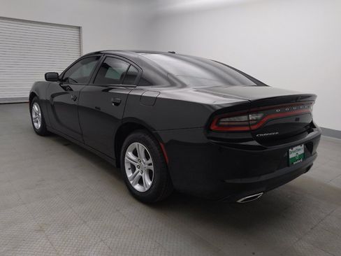 Used 2022 Dodge Charger SXT RWD image 5