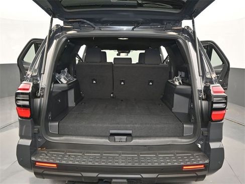 Used 2025 Toyota 4Runner TRD Off-Road image 12