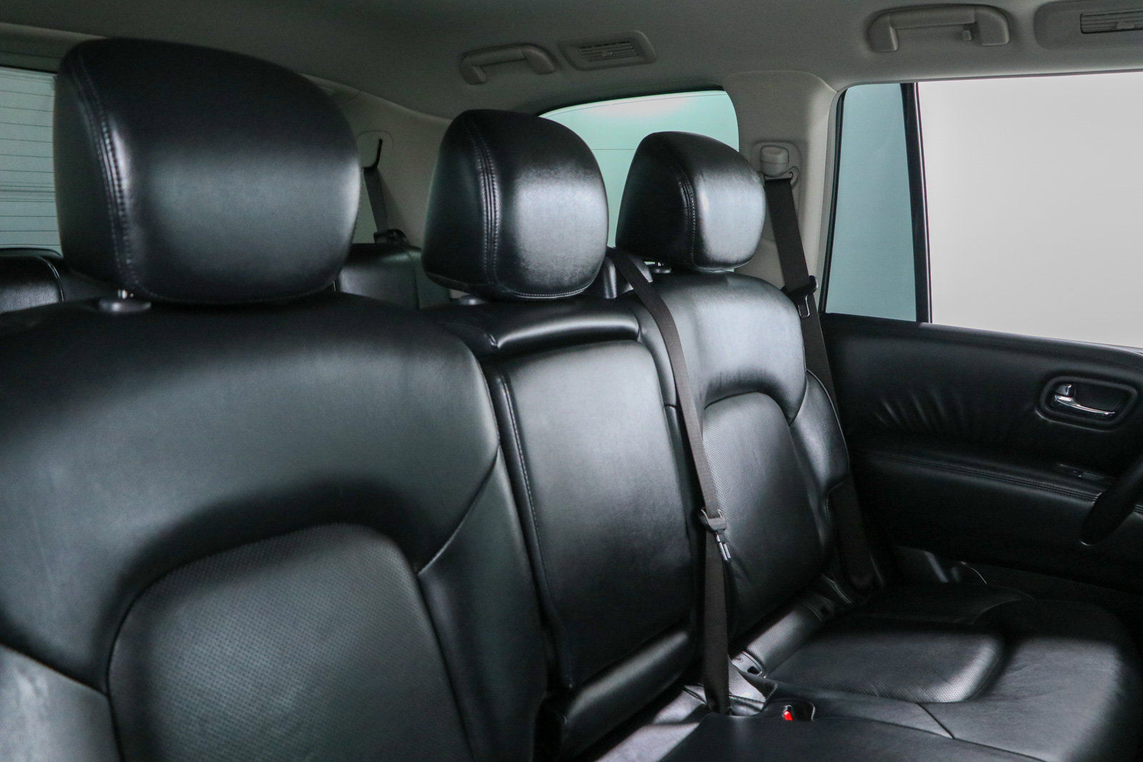 Used 2024 Nissan Armada SL w/ Cargo Package RWD image 30
