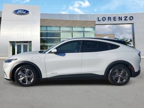 Used 2021 Ford Mustang Mach-E Select image 8