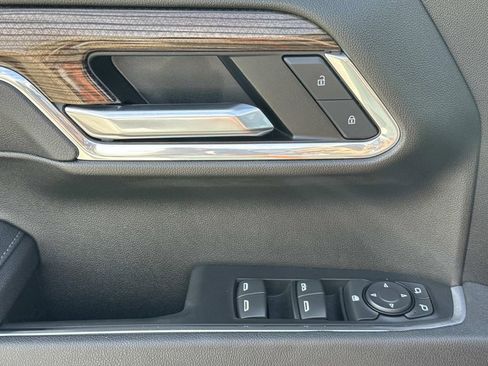 Used 2025 Chevrolet Silverado 1500 LT Trail Boss w/ Protection Package image 19