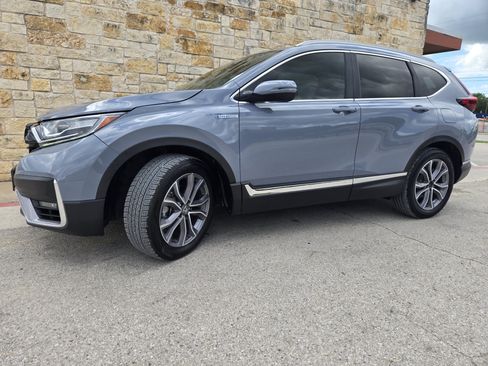 Used 2022 Honda CR-V Touring image 2