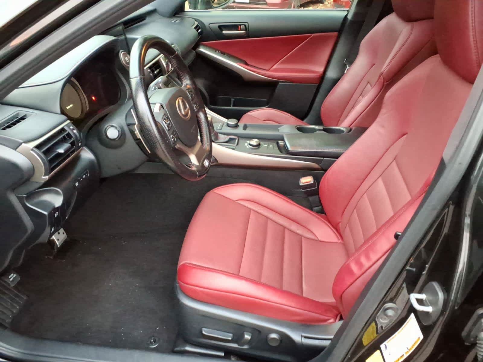 Used 2020 Lexus IS 350 F Sport w/ F Sport Package RWD image 15