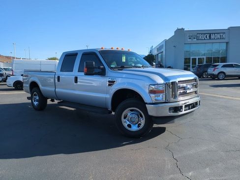Used 2008 Ford F350 XLT image 2
