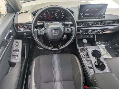 Used 2025 Honda Civic Sport image 14