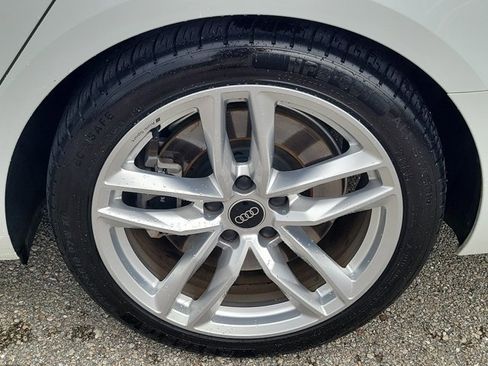 Certified 2023 Audi A4 2.0T Premium w/ Convenience Package image 10