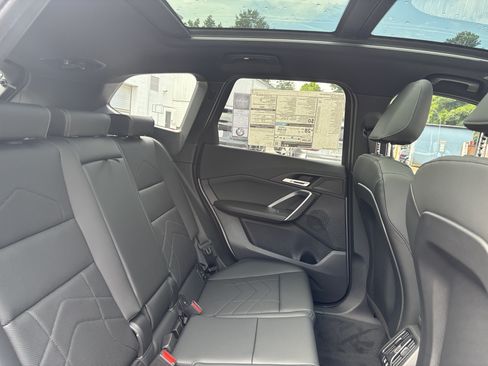 Used 2026 BMW X1 xDrive28i w/ Technology Package AWD/4WD image 33