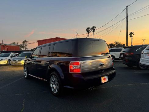 Used 2011 Ford Flex Limited image 5