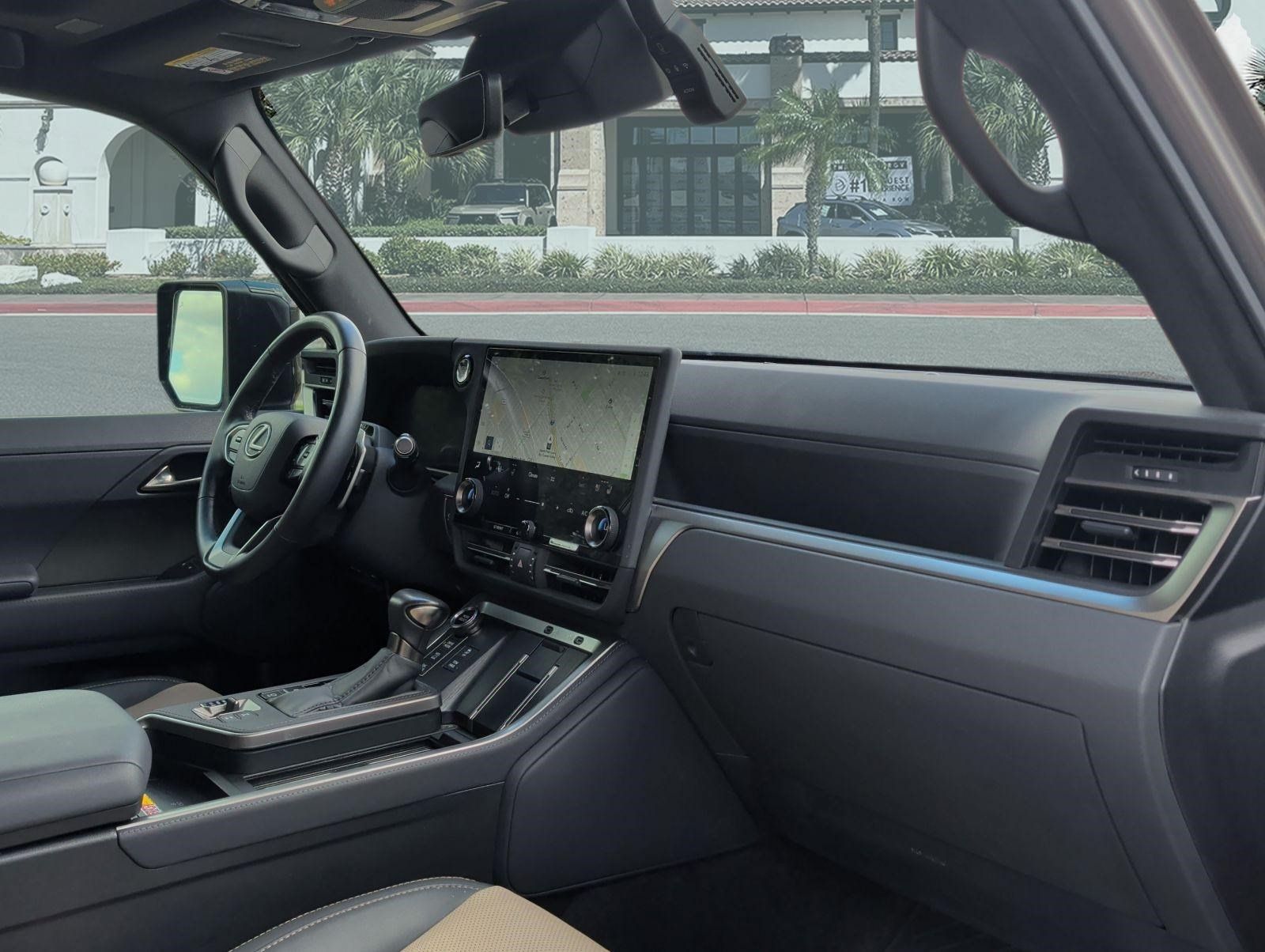 Used 2025 Lexus GX 550 AWD/4WD image 30