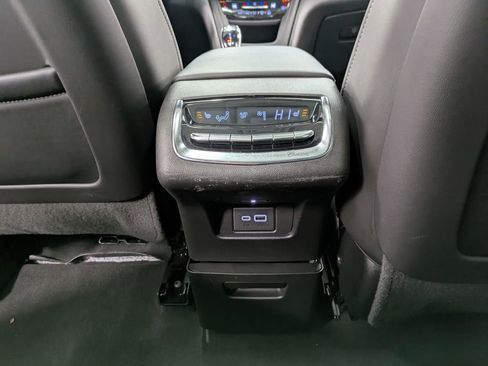 Used 2020 Cadillac XT6 Premium Luxury AWD/4WD image 40