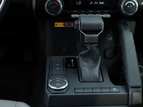 Used 2024 Toyota Tacoma SR5 image 16