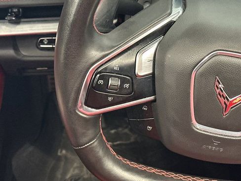 Used 2022 Chevrolet Corvette Stingray Preferred Cpe w/ Battery Protection Package RWD image 13