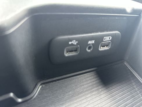 Certified 2024 RAM 1500 Warlock RWD image 35