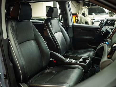 Used 2023 Honda Odyssey Elite image 15