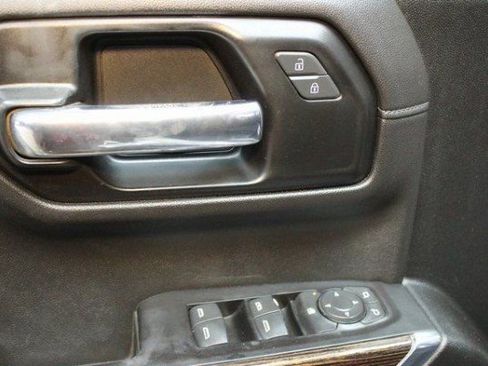 Used 2021 GMC Sierra 1500 SLE image 15