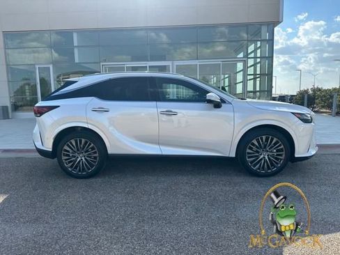 Used 2023 Lexus RX 350 AWD image 3