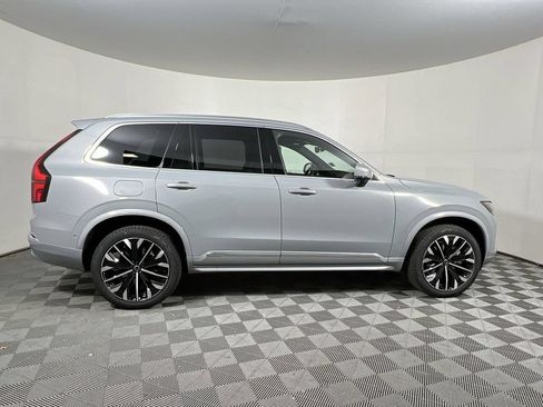 New 2026 Volvo XC90 B6 Plus w/ Protection Package Premier AWD/4WD image 9