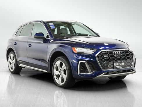 Used 2022 Audi Q5 2.0T Premium Plus w/ Premium Plus Package AWD/4WD image 7