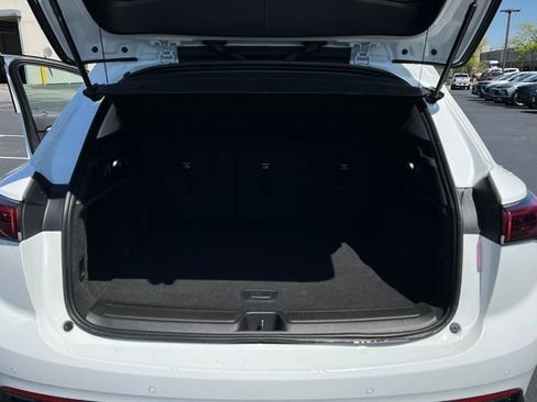 Certified 2025 Buick Envision Sport Touring AWD/4WD image 24