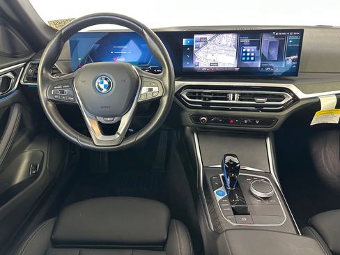 Certified 2023 BMW i4 eDrive35 w/ Premium Package image 4