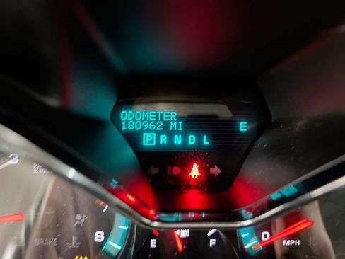 Used 2015 Chevrolet Traverse LS FWD image 13