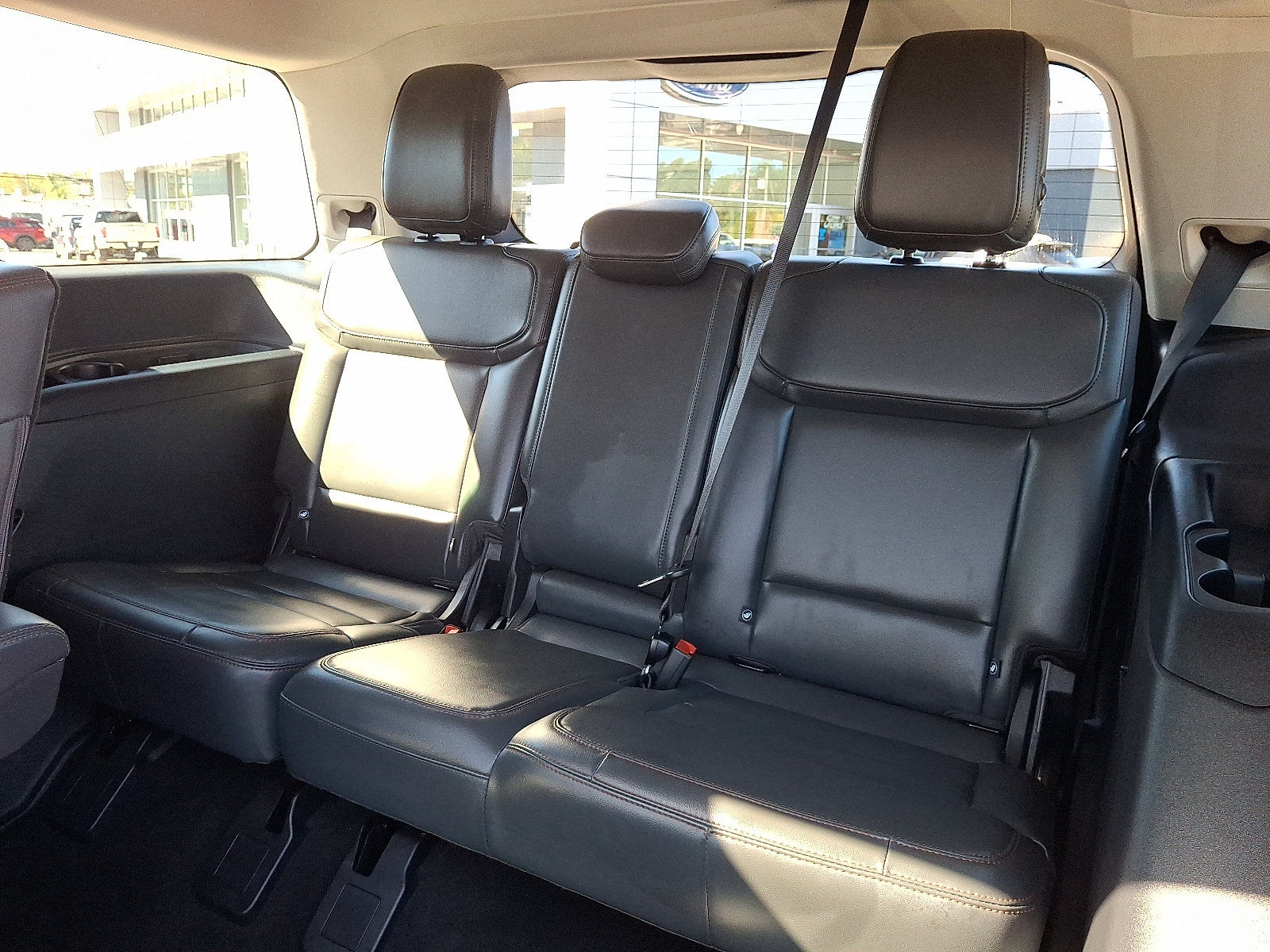 Used 2025 Ford Expedition Active AWD/4WD image 11