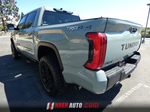Used 2025 Toyota Tundra Limited w/ TRD Off-Road Package AWD/4WD image 13