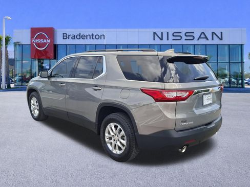 Used 2019 Chevrolet Traverse LT FWD image 7