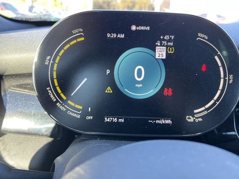 Certified 2023 MINI Cooper SE image 21