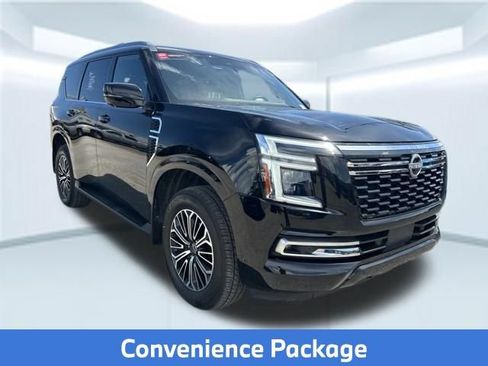 Used 2025 Nissan Armada Platinum w/ Convenience Package RWD image 3