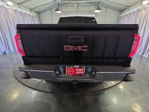 Used 2018 GMC Sierra 1500 SLT AWD/4WD image 8