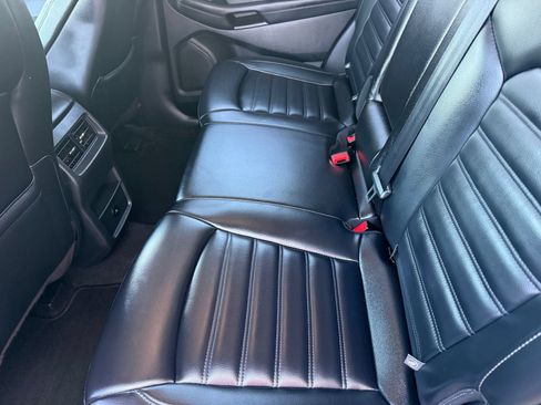 Certified 2024 Ford Edge SEL AWD/4WD image 18