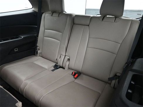 Used 2019 Honda Pilot EX-L image 23
